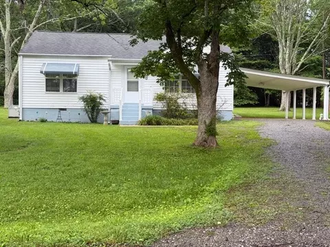208 Ham St, Tullahoma, TN 37388