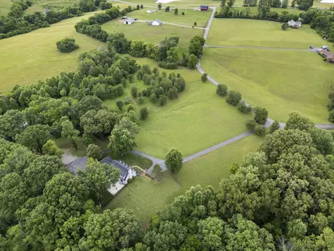View/Area - 1100 Mill Rd, Dickson, TN 37055 photo 11 of 18