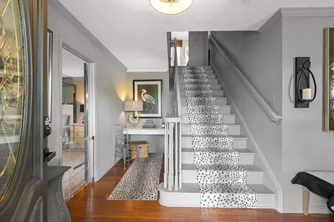 Entry Way - 1100 Mill Rd, Dickson, TN 37055 photo 1 of 2