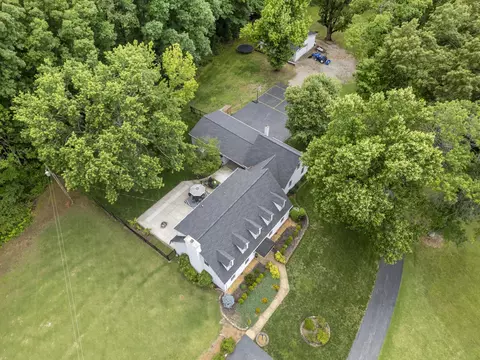 View/Area - 1100 Mill Rd, Dickson, TN 37055 photo 1 of 18