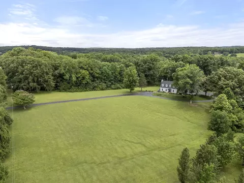 Other - 1100 Mill Rd, Dickson, TN 37055 photo 1 of 7