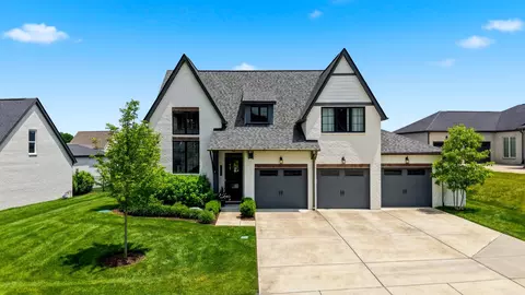 7068 Balcolm Ct, College Grove, TN 37046