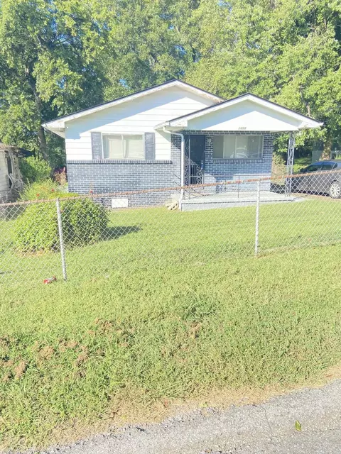 2513 Olive St, Chattanooga, TN 37406