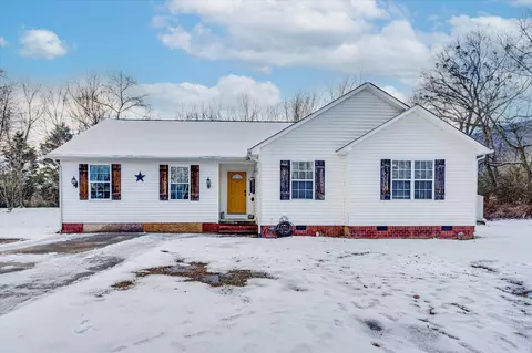 255 Village West Dr, Jasper, TN 37347