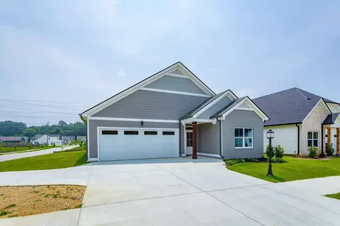 1018 Silverpine Dr, Chattanooga, TN 37421 photo 3