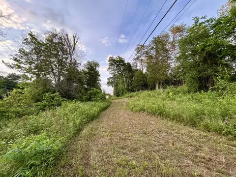 2 Parksville Rd, Benton, TN 37307