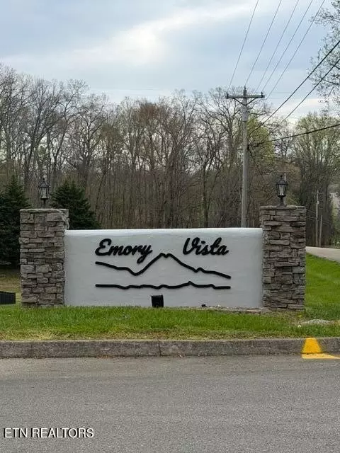 3990 Mountain Vista Rd, Knoxville, TN 37931