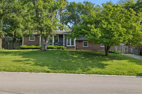 524 Michele Dr, Antioch, TN 37013