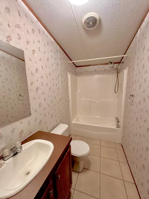 1865 Mcwhorter Rd, Cunningham, TN 37052 photo 14