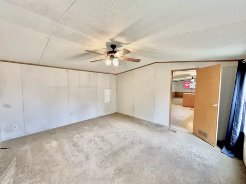 1865 Mcwhorter Rd, Cunningham, TN 37052 photo 9