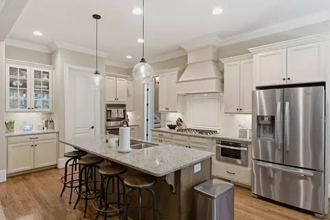 Kitchen - 117 Azalea Ln, Franklin, TN 37064 photo 2 of 3