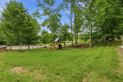 Exterior - 117 Azalea Ln, Franklin, TN 37064 photo 14 of 20