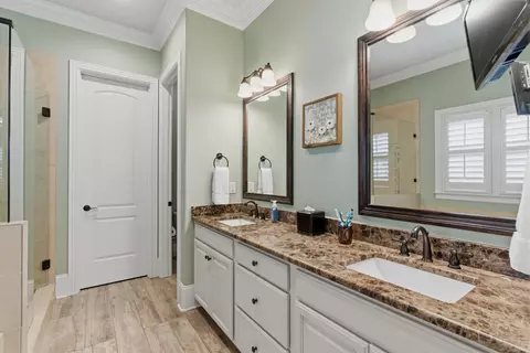 Bath - 117 Azalea Ln, Franklin, TN 37064 photo 1 of 8