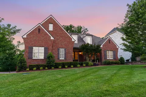 Exterior - 117 Azalea Ln, Franklin, TN 37064 photo 2 of 20