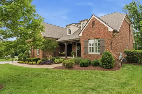 Exterior - 117 Azalea Ln, Franklin, TN 37064 photo 8 of 20