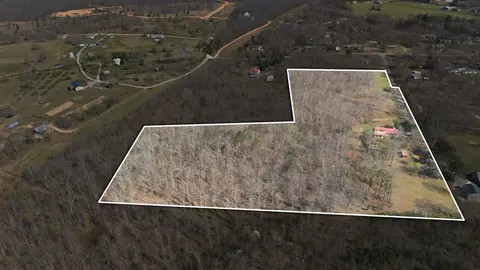 91 Whispering Oaks St, Summertown, TN 38483