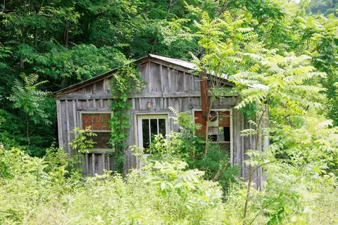 582 Cedar Bend Rd, Beechgrove, TN 37018 photo 17