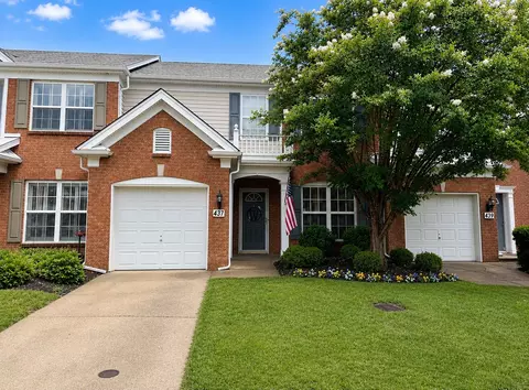 437 Old Towne Dr, Brentwood, TN 37027