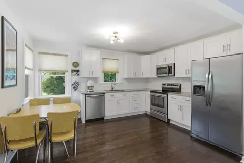 800 Oak St, Nashville, TN 37216