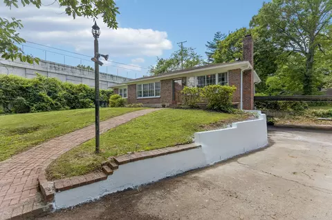 4411 Brush Hill Rd, Nashville, TN 37216