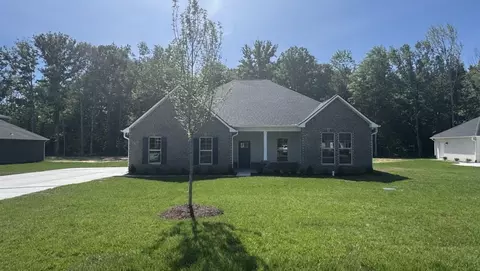 8663 Turnbull Dr, Pleasant View, TN 37146