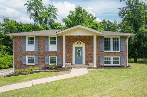 402 Winding Way, Columbia, TN 38401