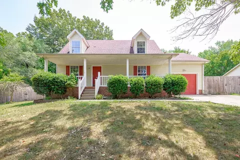 435 Kelsey Dr, Clarksville, TN 37042