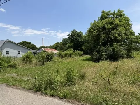 606 Kiwanis Ave, Fayetteville, TN 37334