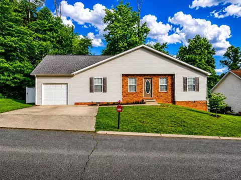 1234 Quail Hollow Cir, Cookeville, TN 38501