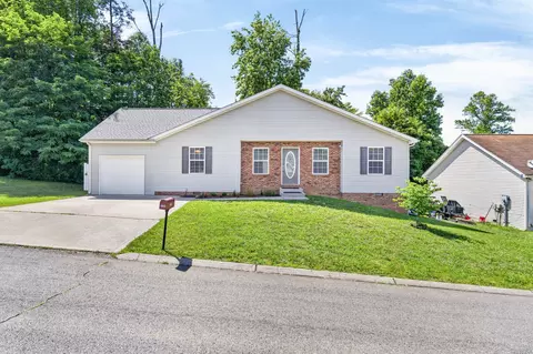 1234 Quail Hollow Cir, Cookeville, TN 38501