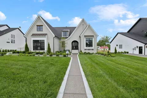 7284 Ruzek Ct, Fairview, TN 37062