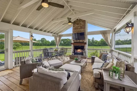 2421 Trivaca Ln, Nolensville, TN 37135