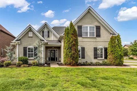 5304 Cobalt Ct, Murfreesboro, TN 37128