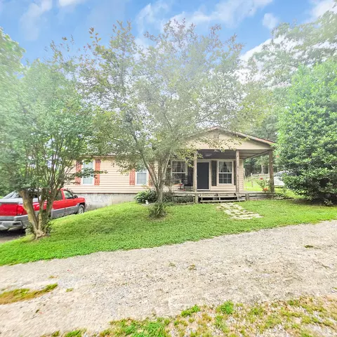 240 Ridge Rd, Whitwell, TN 37397