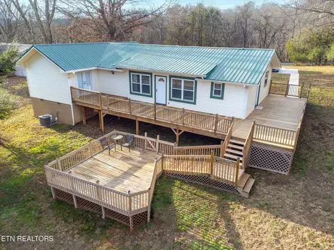 116 Thomas Ln, Kingston, TN 37763