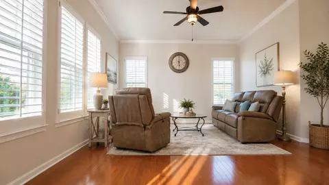 Living - 318 River Downs Blvd, Murfreesboro, TN 37128 photo 2 of 2