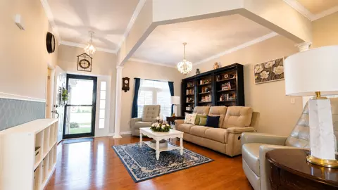 Entry Way - 318 River Downs Blvd, Murfreesboro, TN 37128 photo 1 of 5