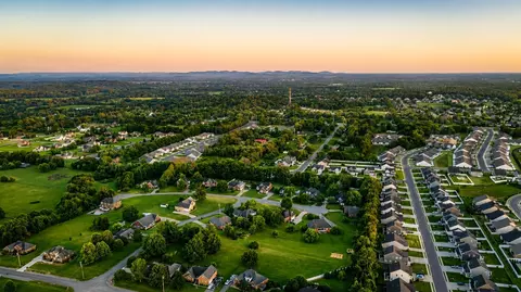 View/Area - 318 River Downs Blvd, Murfreesboro, TN 37128 photo 5 of 8