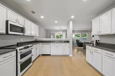 1026 Harmony Ln, Hendersonville, TN 37075