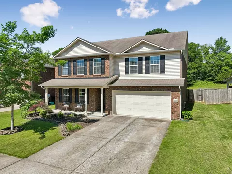 1026 Harmony Ln, Hendersonville, TN 37075