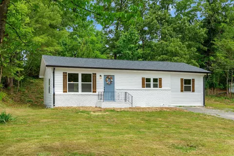 2606 Pine Dr SE, Cleveland, TN 37323