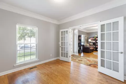 Entry Way - 2008 Flocking Dr, Spring Hill, TN 37174 photo 3 of 6