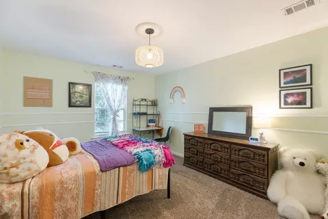 Bedroom - 2008 Flocking Dr, Spring Hill, TN 37174 photo 8 of 9