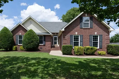 404 Sandi Ct, Smyrna, TN 37167