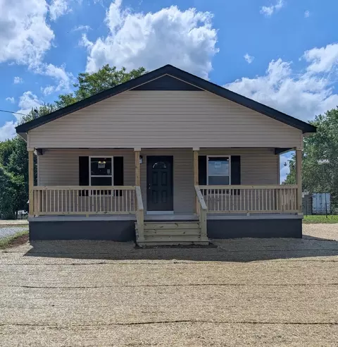109 Spruce St, Cowan, TN 37318