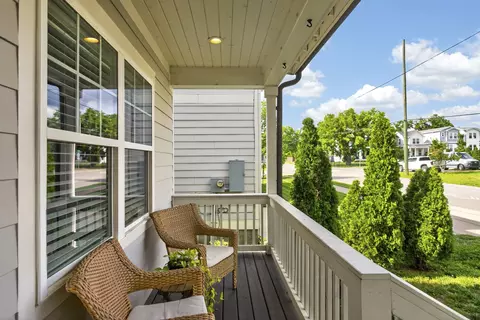 1009 49th Ave N, Nashville, TN 37209