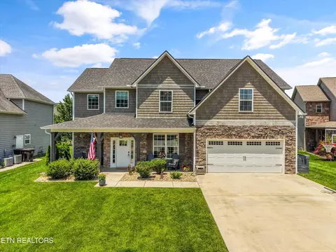 12311 Blacksburg Ln, Knoxville, TN 37922