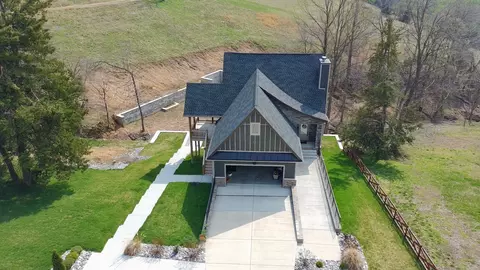 3001 Wixtown Rd, Westmoreland, TN 37186