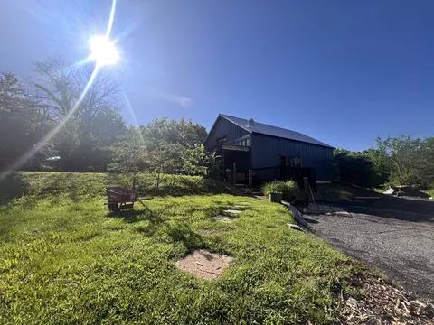 183 Phosphate Ln, Gallatin, TN 37066