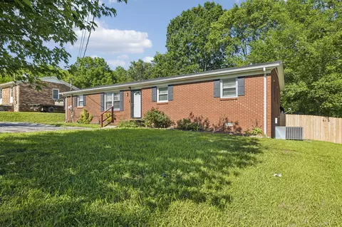 1067 Murrey St, Lewisburg, TN 37091
